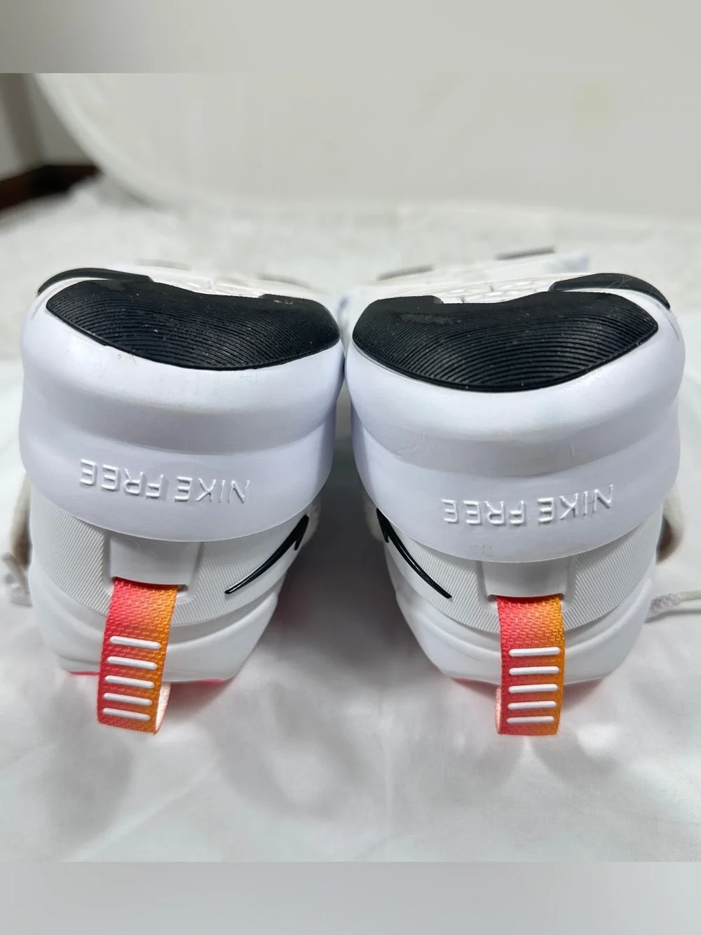 Nike Free Metcon 2 White Fuchsia Pink Women Sz 11 Training Shoes CD8526-100